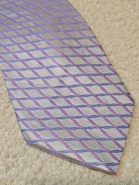 100% Imported Silk Ike Behar Lavender and Purple Diamond-Grid Silk Tie